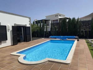 Villa Dalriada pool 2